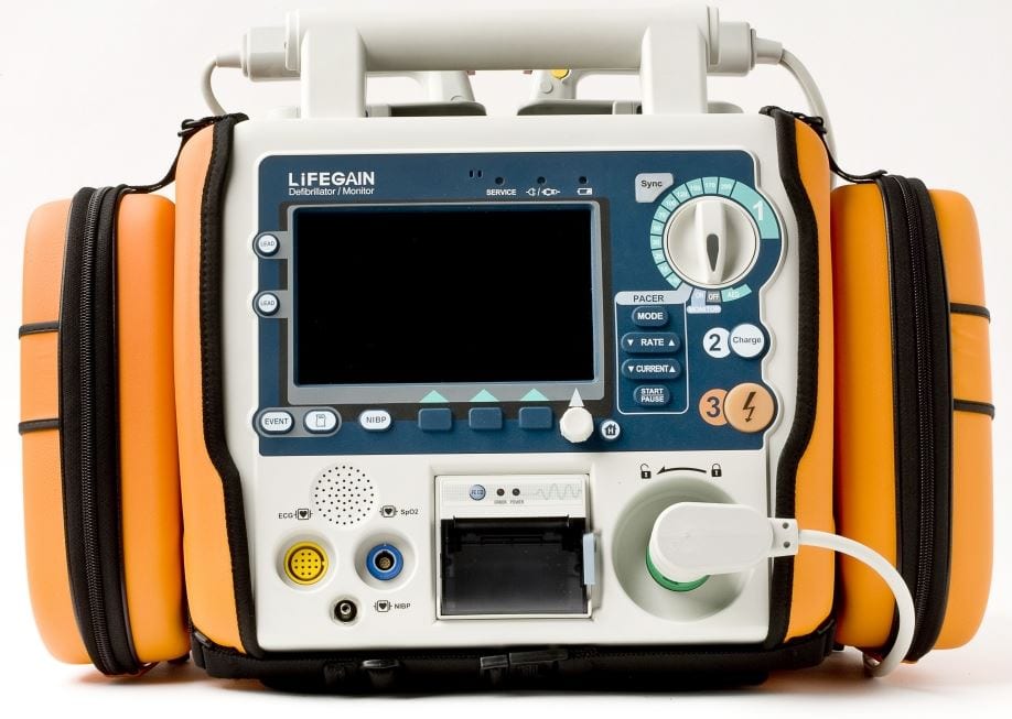 EXTERNAL PADDLE, 3 LEAD ECG, BUILT IN PRINTER